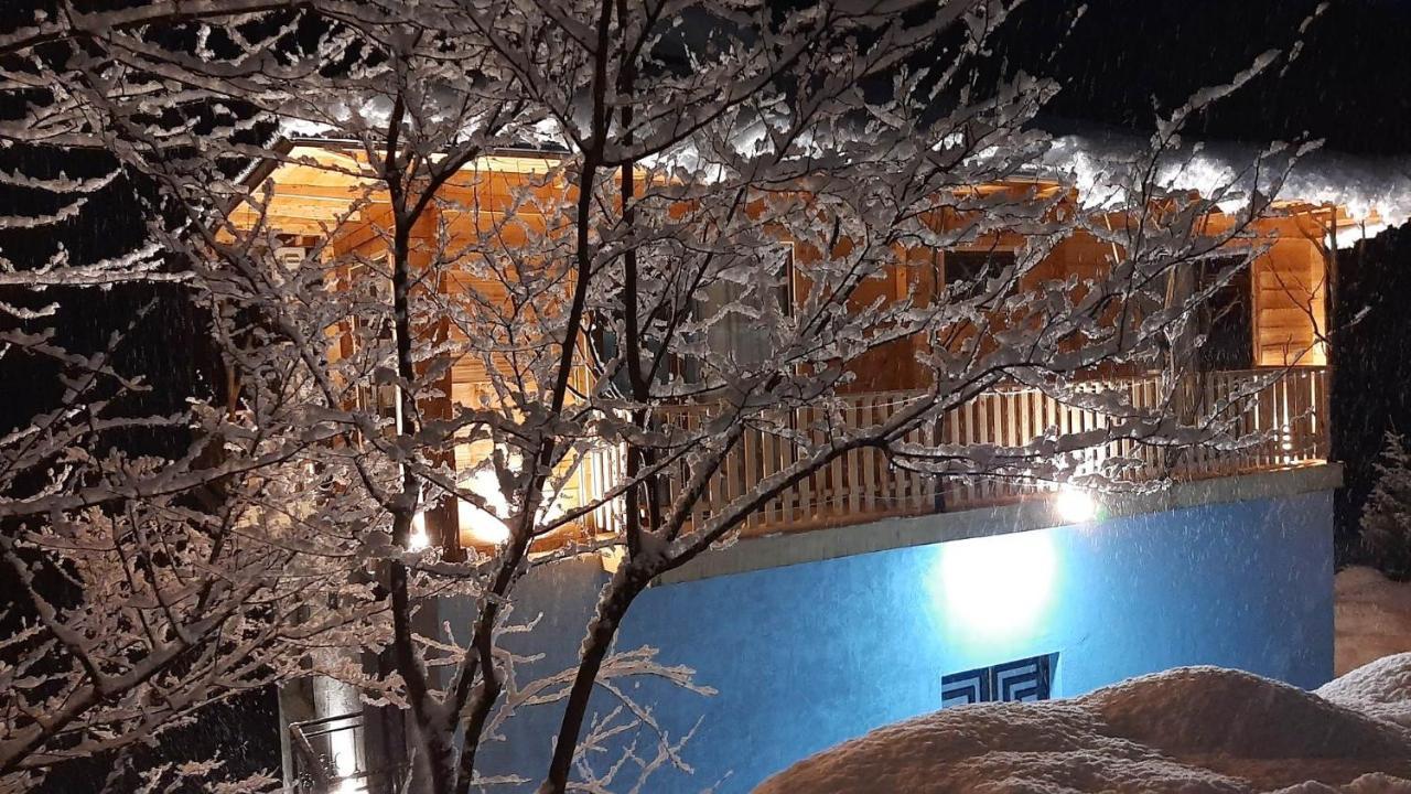 Hotel Khulo Lnn Екстер'єр фото