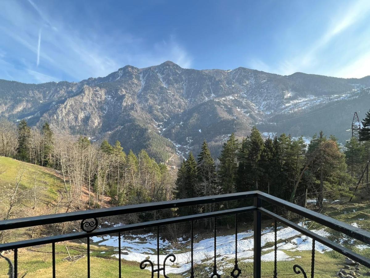 Hotel Khulo Lnn Екстер'єр фото