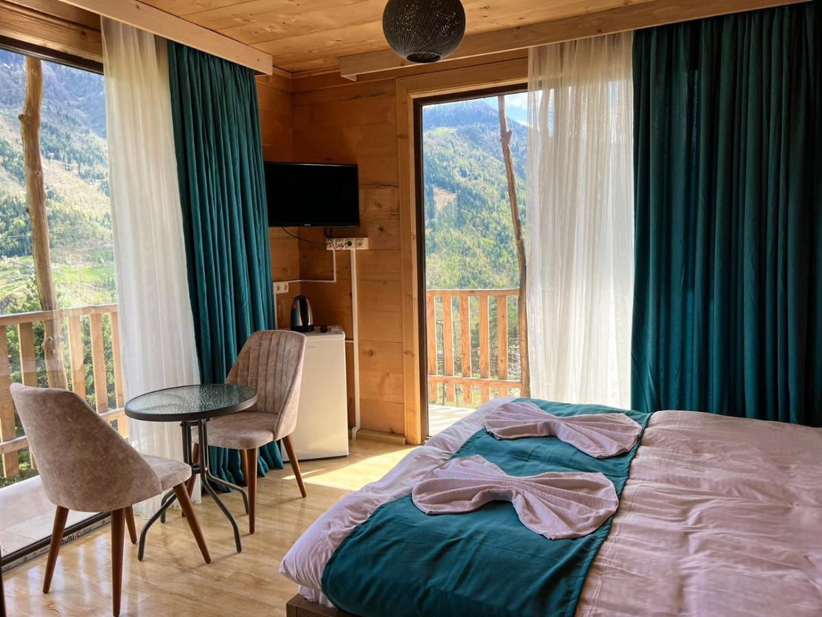 Hotel Khulo Lnn Екстер'єр фото